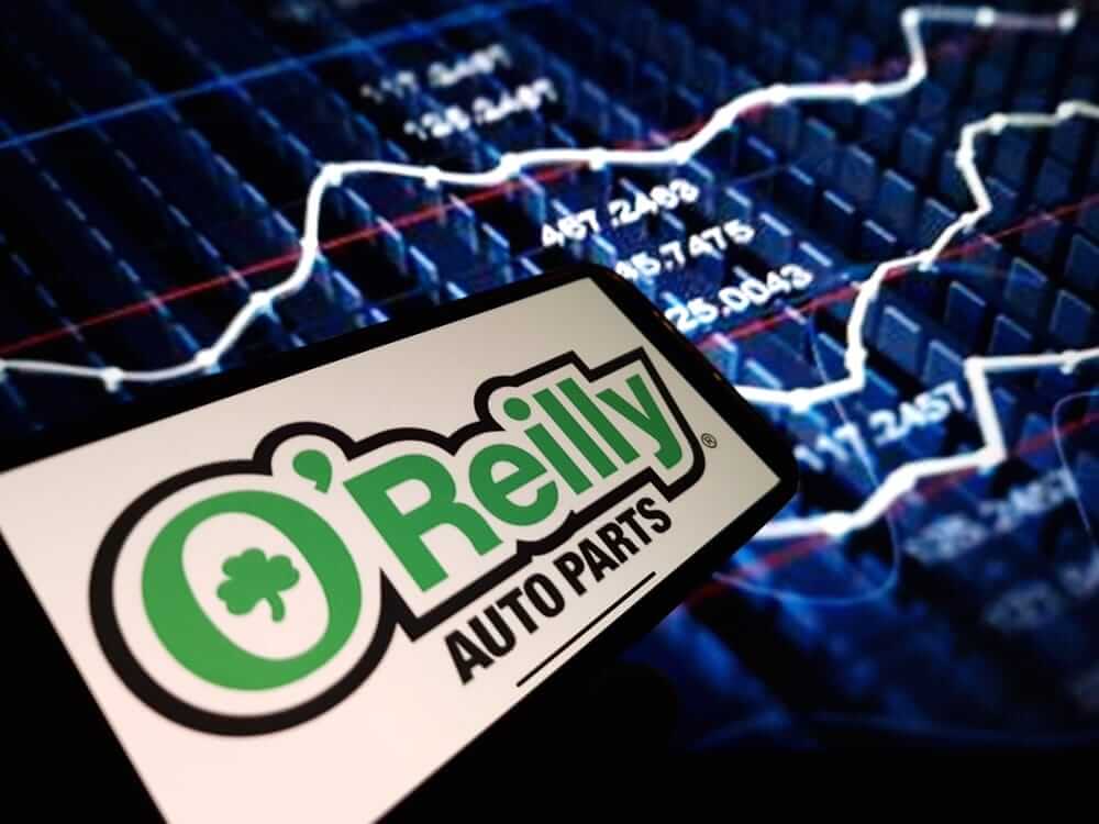 Are Wall Street Analysts Bullish on O’Reilly Automotive Stock?