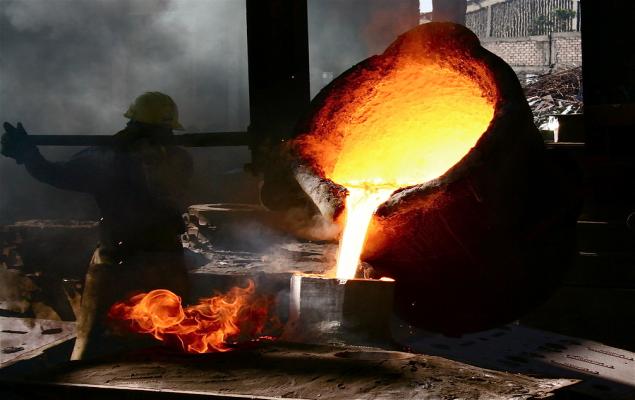 4 Stocks to Grab as Manufacturing Activity Hits Four-Year High 