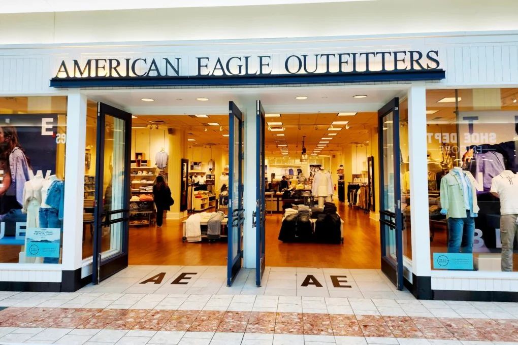Why American Eagle Shares Are Trading Higher By Around 23%; Here Are 20 Stocks Moving Premarket - C3.ai (NYSE:AI), American Eagle Outfitters (NYSE:AEO)