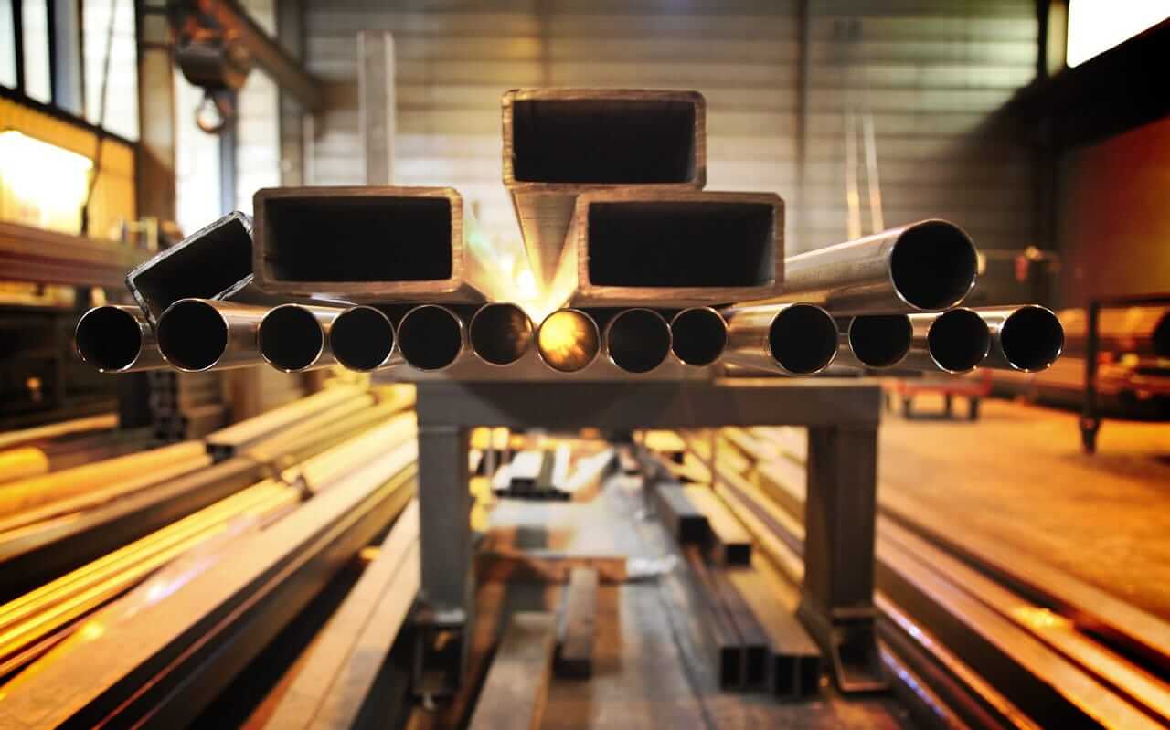 STLD Stock Leads U.S. Steel Stocks Higher Amid Escalating Trade War With Canada