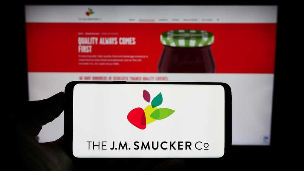 J. M. Smucker Stock: Is Wall Street Bullish or Bearish?