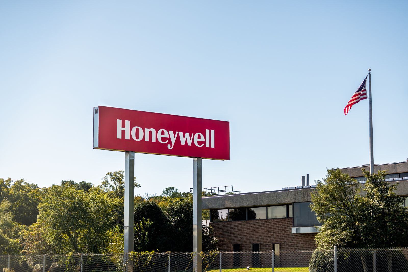 Honeywell Aerospace, Just Spun Off, Posted High Q2 FCF Margins; Value Investors Love HONA Stock