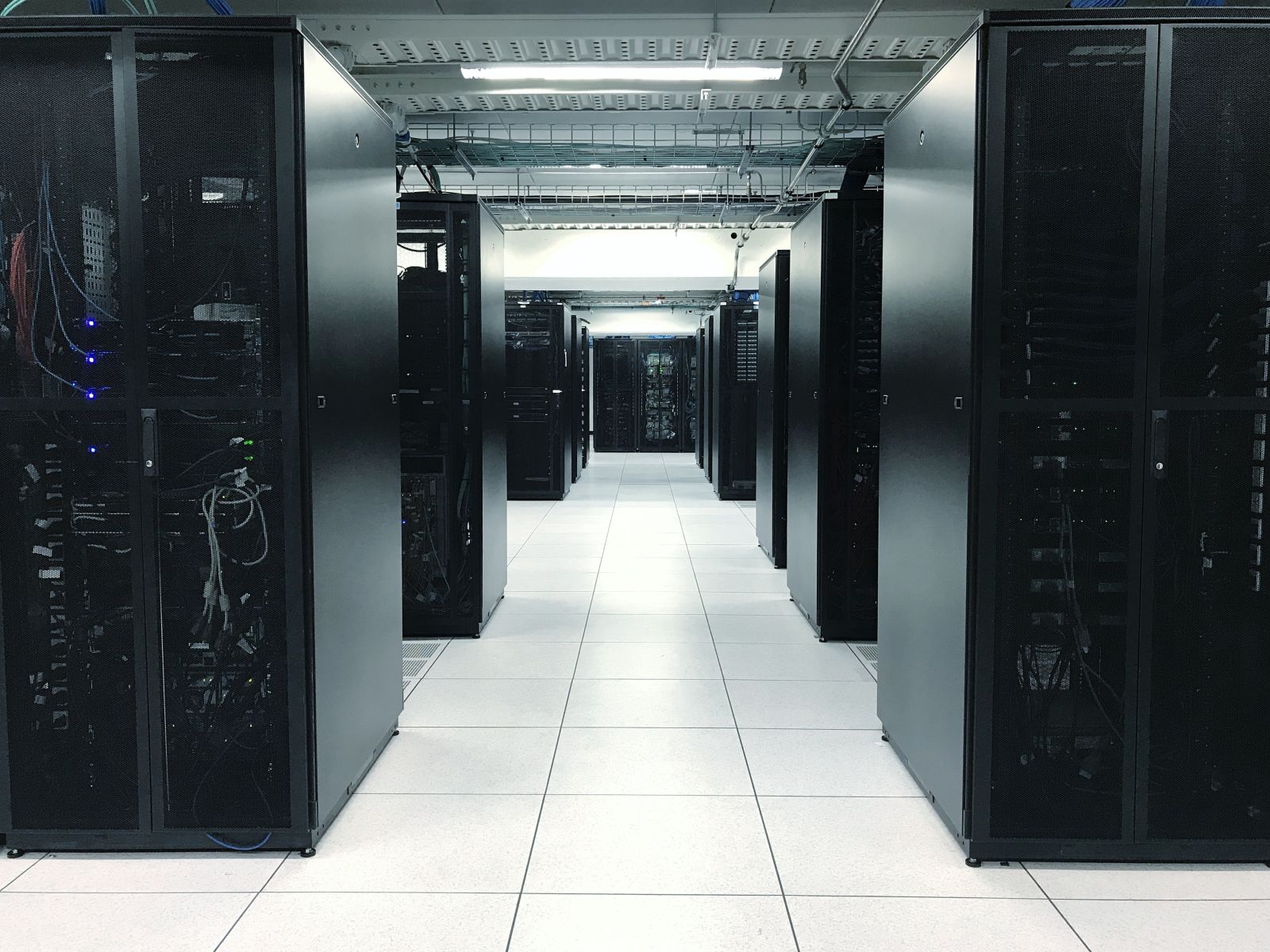Is Wall Street Bullish or Bearish on Vertiv Holdings Stock?