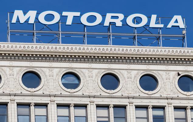 Motorola Beats Q4 Earnings Estimates on Record Revenues & Margins