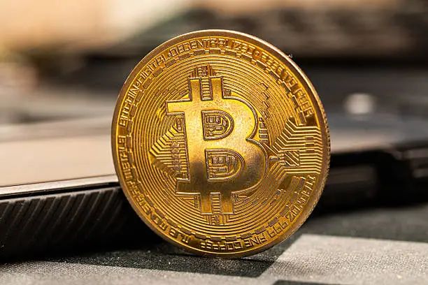 Bitcoin Falls Sharply Behind Micron Technology As Investors Favor Semiconductor Exposure
