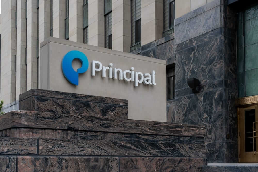 Are Wall Street Analysts Predicting Principal Financial Stock Will Climb or Sink?