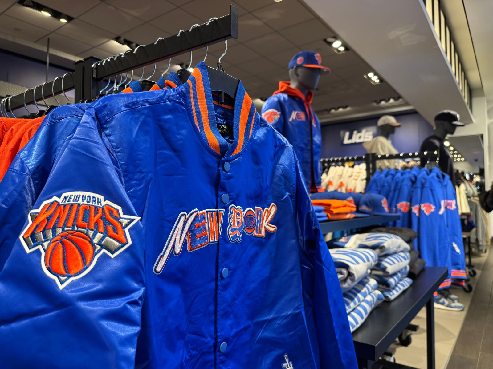Dick’s Sporting Goods Hits New 52-Week Low: Why Aggressive Investors Should Buy the DKS Stock Dip Here