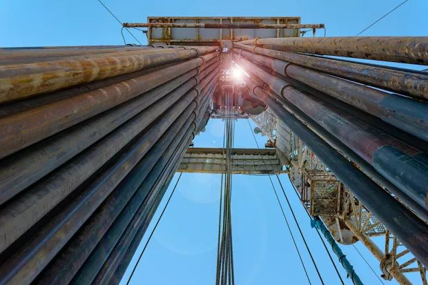 Oil, Yields Higher Ahead of "Jobs Week"