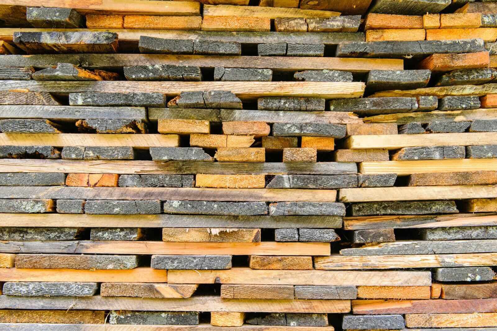 West Fraser Timber Stock Charges Ahead as Lumber’s Technical Breakout Gains Steam