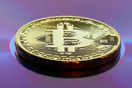 Bitcoin roza los $80,000: ¿Ruptura decisiva o nueva presión de venta?