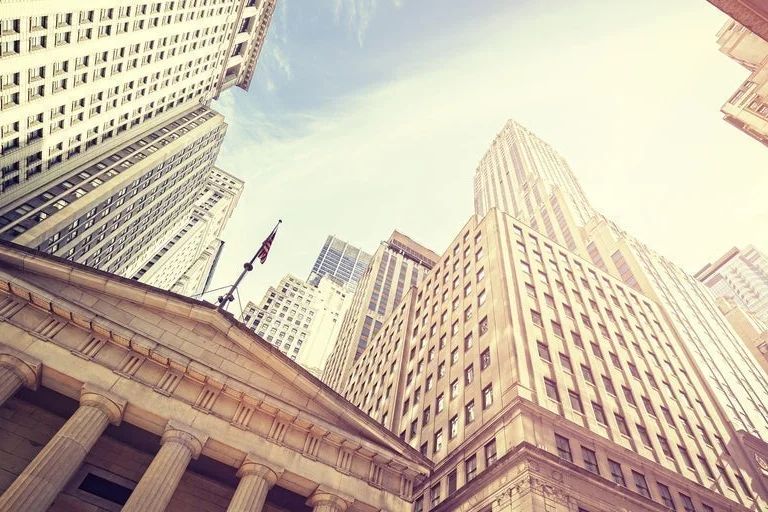 Nasdaq Tumbles Over 400 Points; Netflix Posts Upbeat Earnings - American Rebel Holdings (NASDAQ:AREB), Thunder Power Holdings (NASDAQ:AIEV)