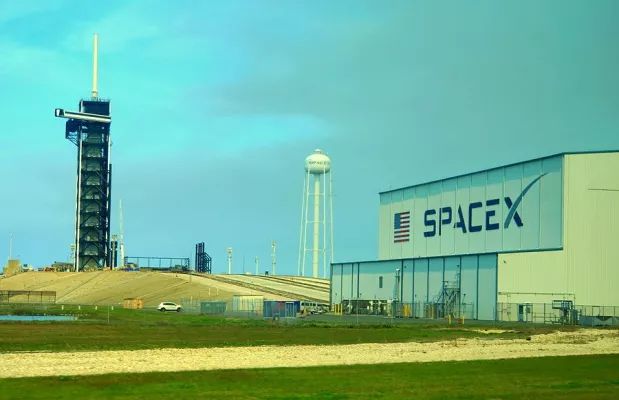 Bet on These Space ETFs as Ukraine Dominates Russia in Orbital War