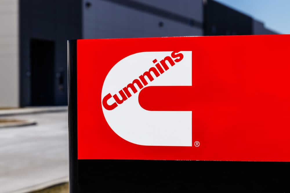 Are Wall Street Analysts Bullish on Cummins Stock?