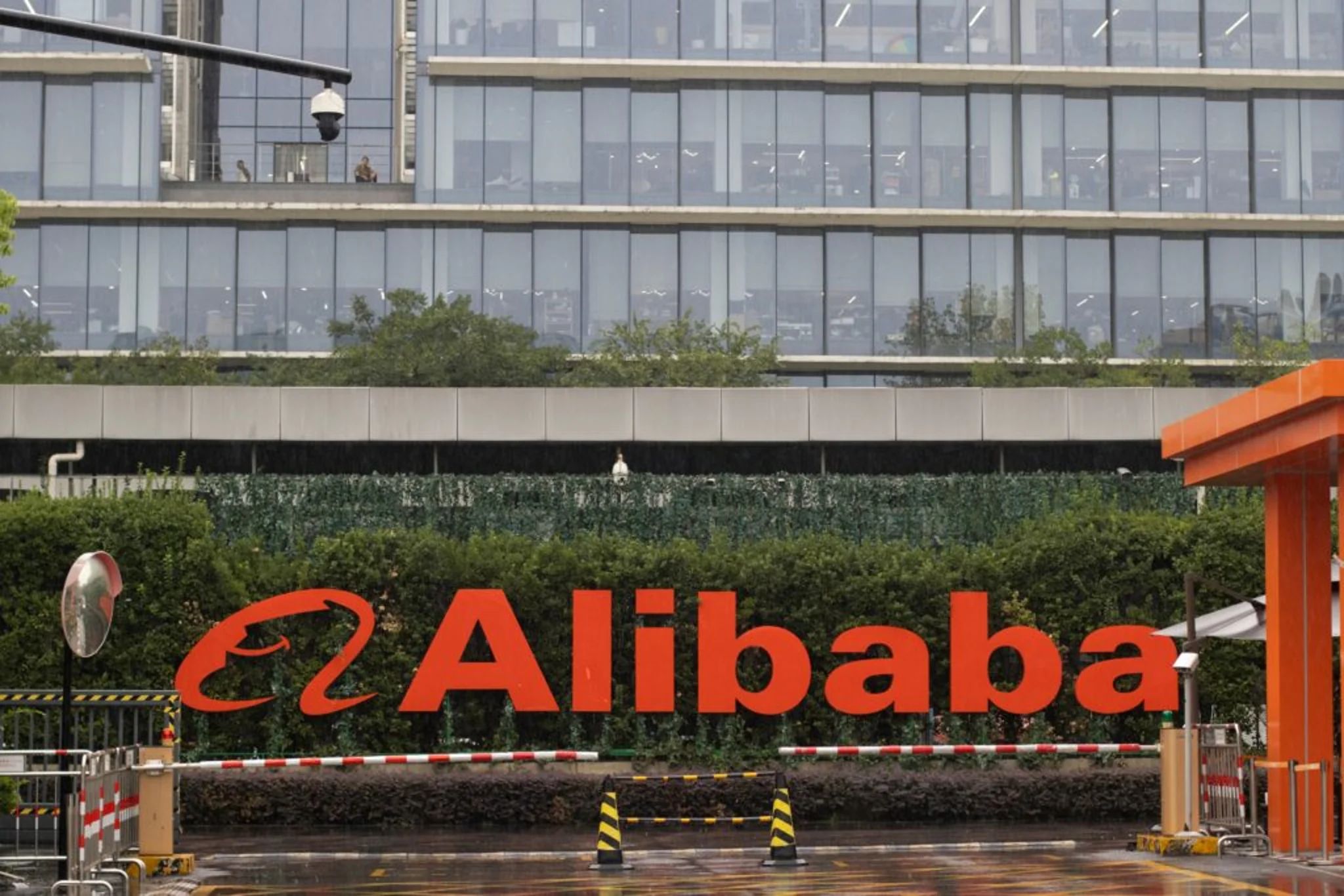 Un dirigeant d'Alibaba explique pourquoi les agents d'IA sont les nouveaux employés | Benzinga France