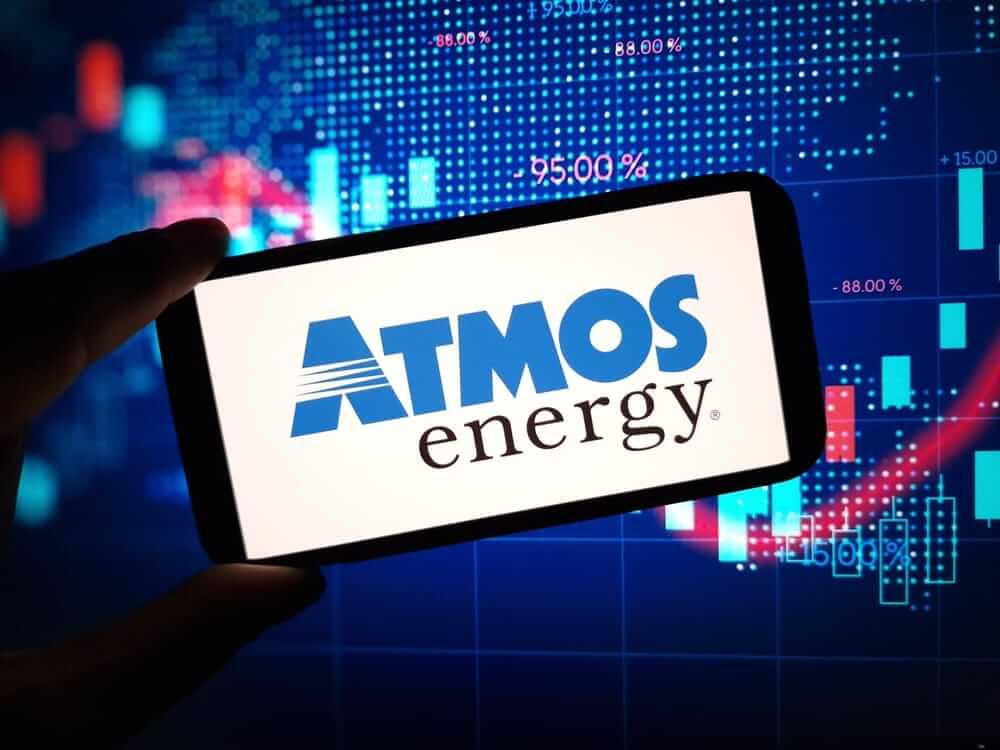 Is Wall Street Bullish or Bearish on Atmos Energy Stock?