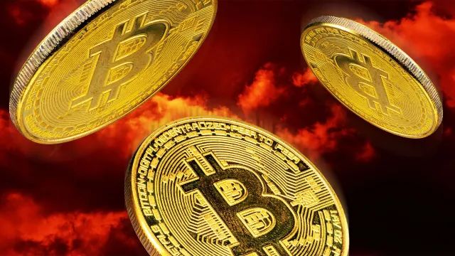 Bitcoin Faces Fresh Danger As Miner Inflows To Binance Surge