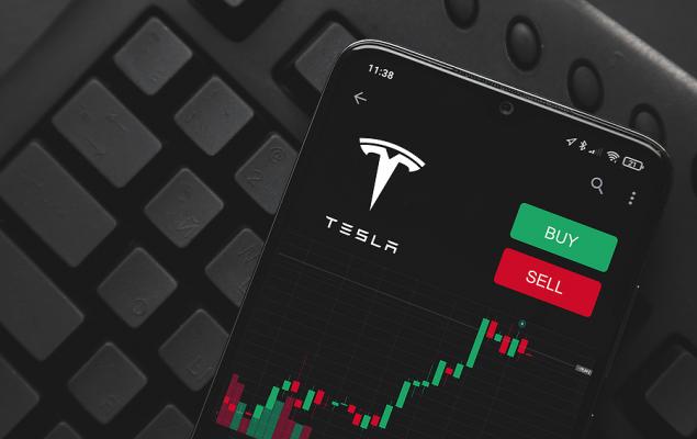 Tesla Stock Tumbles on Weak Q2 Earnings: Buy the Dip, Hold or Exit?