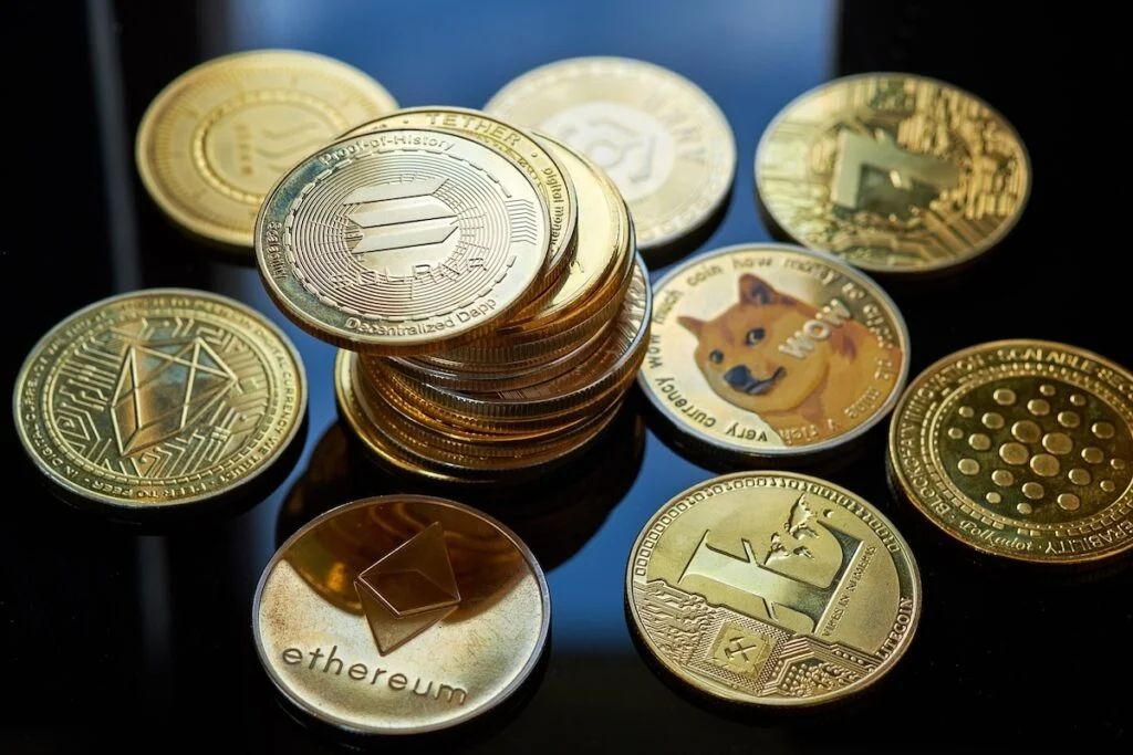 Bitcoin, Ethereum, XRP, Dogecoin Flat As Traders Hope For Altcoin Outperformance