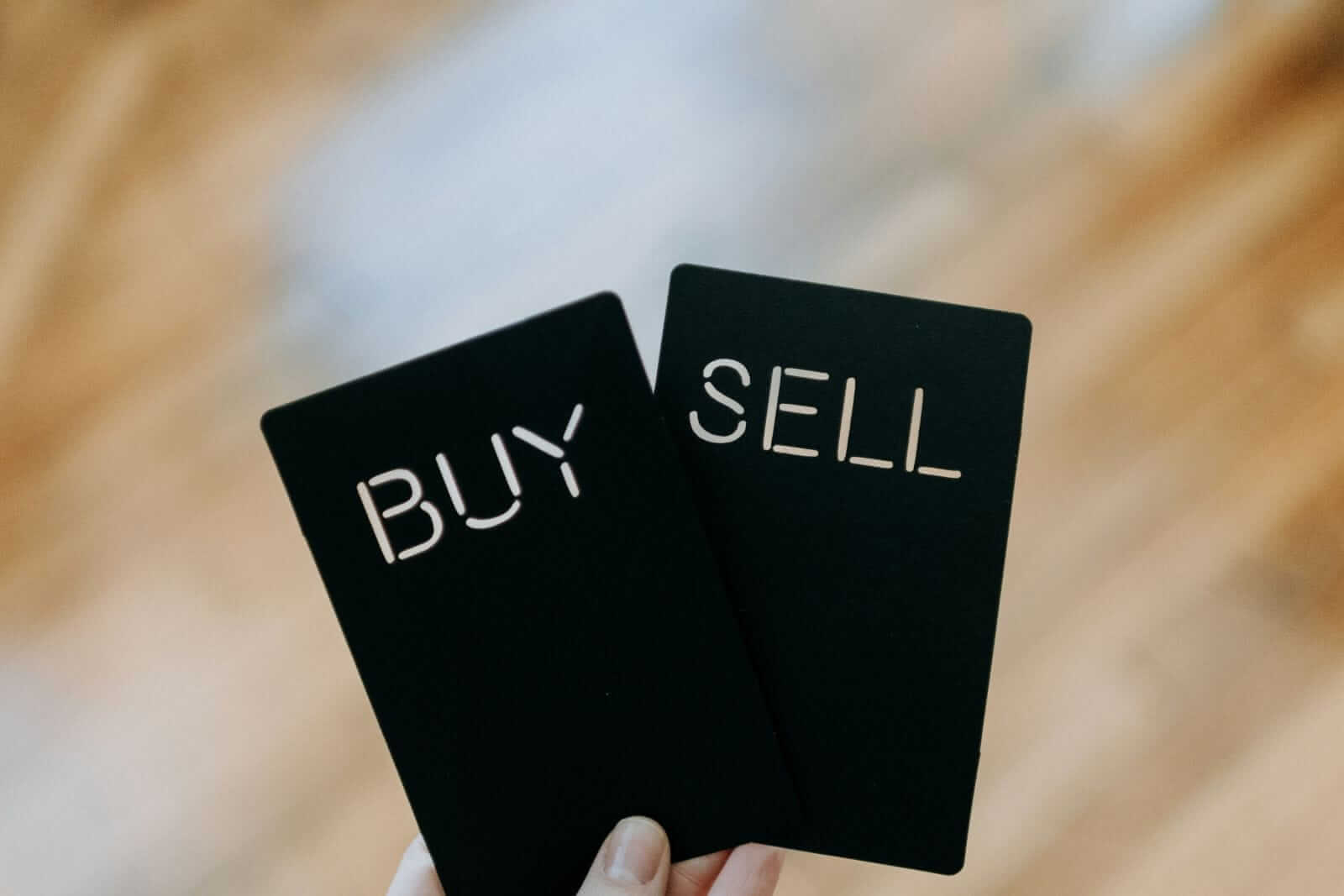After a More Than 20% Sell-Off on Earnings, Corning Stock Is Still a ‘Buy’ for the AI Infrastructure Trade