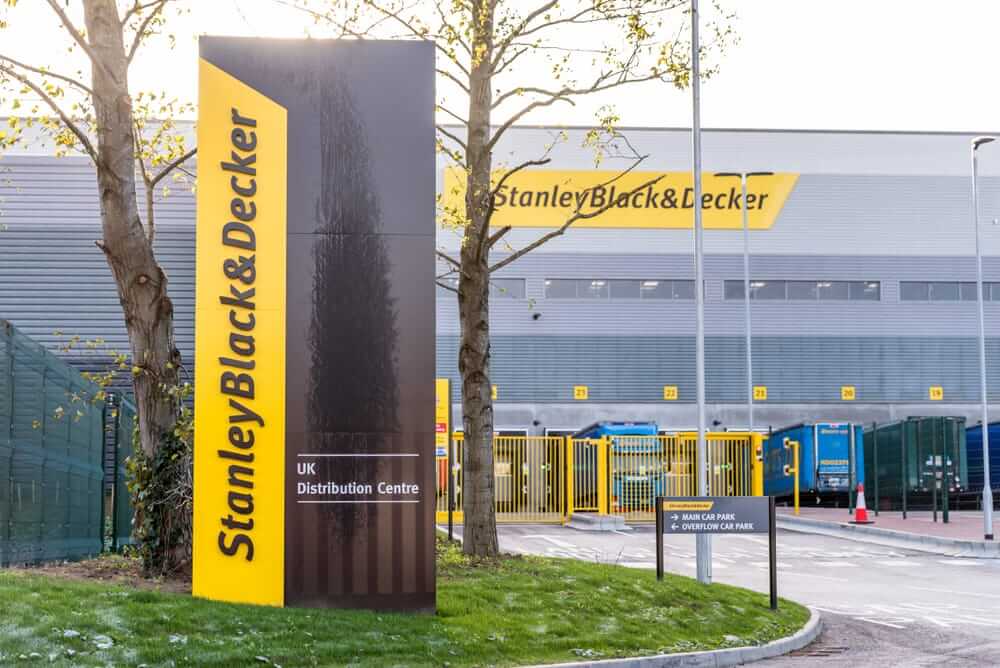Are Wall Street Analysts Bullish on Stanley Black & Decker Stock?