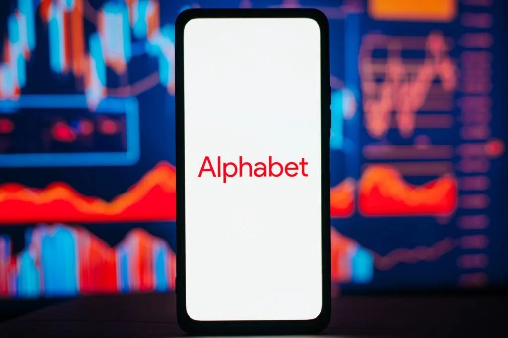 Why Alphabet Shares Are Trading Higher By Around 8%; Here Are 20 Stocks Moving Premarket - CERo Therapeutics Hldgs (NASDAQ:CERO), Aditxt (NASDAQ:ADTX)