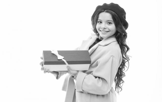 Are Options Traders Betting on a Big Move in Brilliant Earth Group Stock?