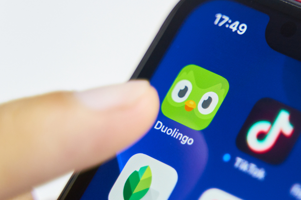 Duolingo's 100M DAU Blueprint: Sacrificing Margins for Scalability