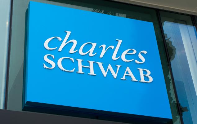 Schwab's Q1 Earnings Beat Estimates on Trading & NIR, Shares Slide