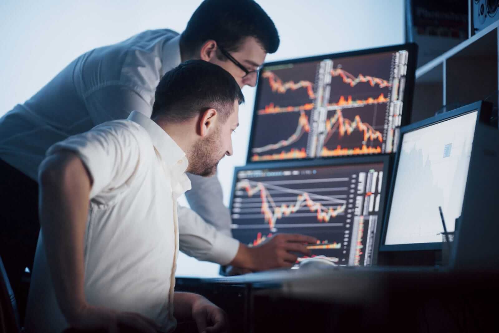 CBRS Stock Watch: Cerebras Soars as Analysts Issue 'Buy' Ratings