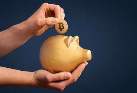 Bitcoin enfrenta presión: Inversores a corto plazo pierden convicción y el impulso negativo persiste