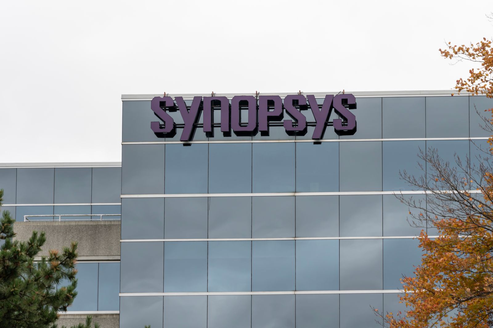 A $1 Billion Reason to Buy Synopsys Stock