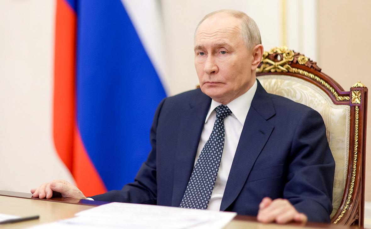 Песков пояснил слова Путина о борьбе с захватом танкеров как с «пиратами»