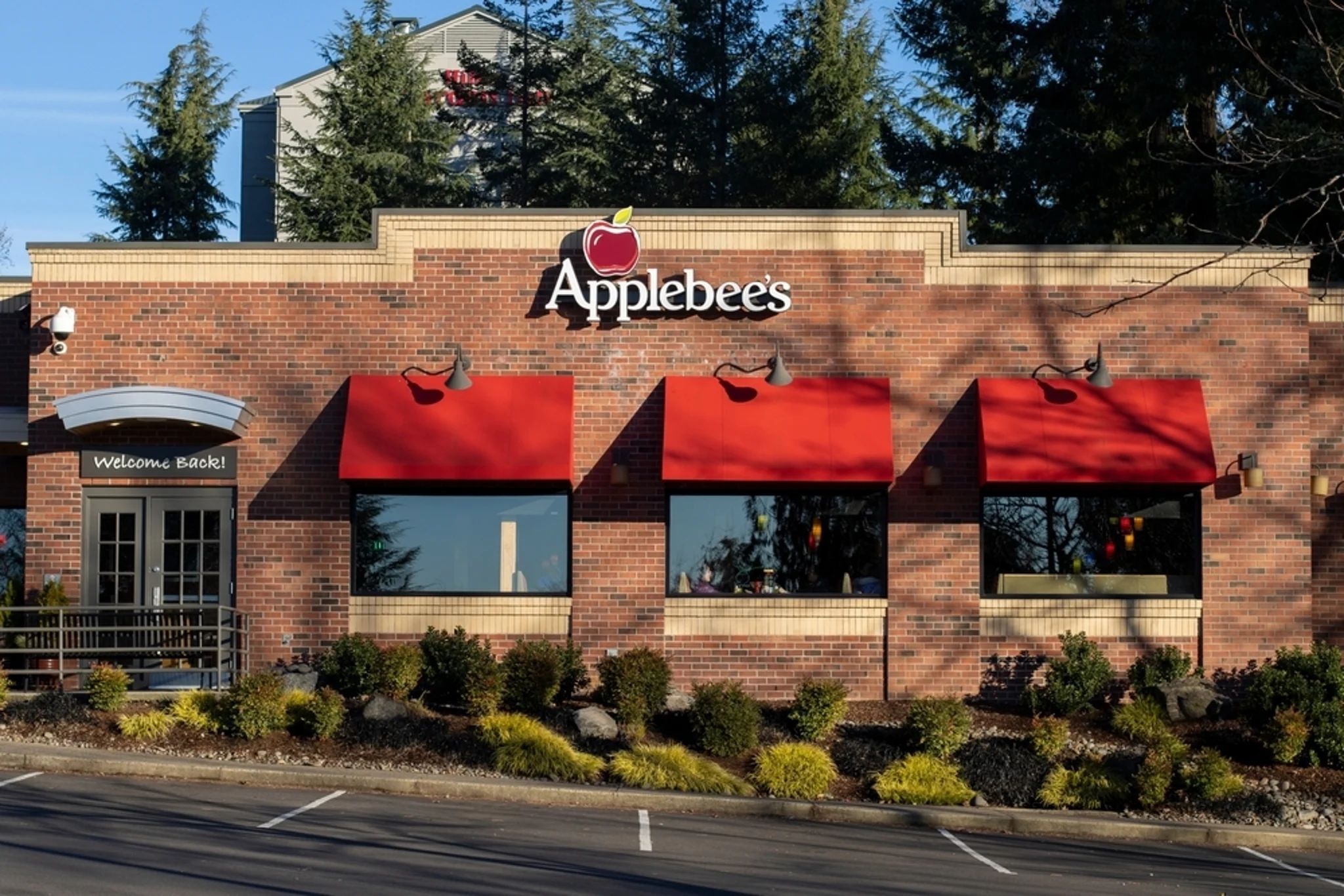 Qu'est-ce qui se passe avec les actions de la maison mère d'Applebee, Dine Brands, ce mercredi ? | Benzinga France
