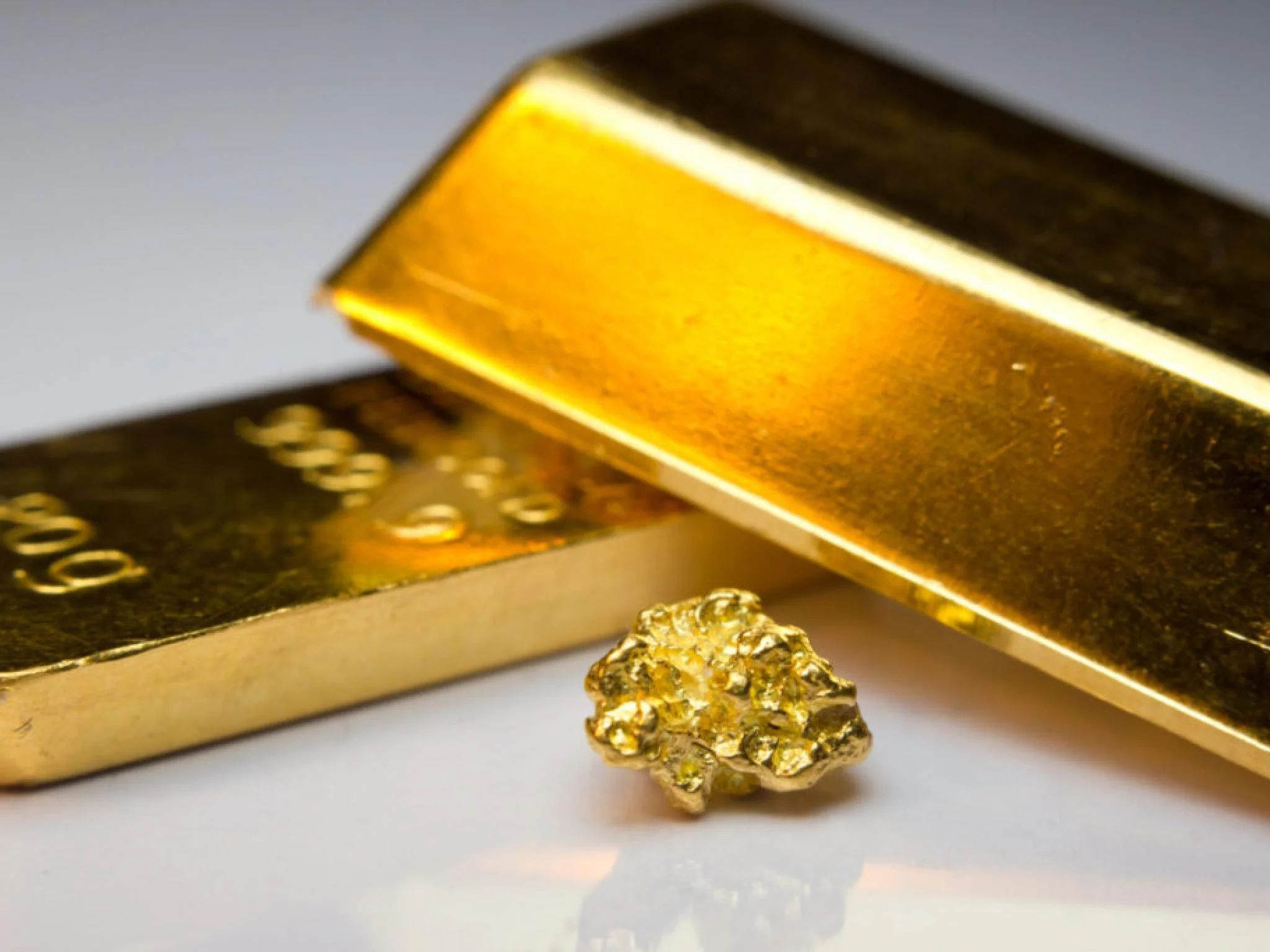 Les mineurs d'or restent sous-évalués malgré une hausse spectaculaire : un expert affirme qu'ils sont sur le point d'atteindre les "marges bénéficiaires les plus élevées" de l'histoire | Benzinga France