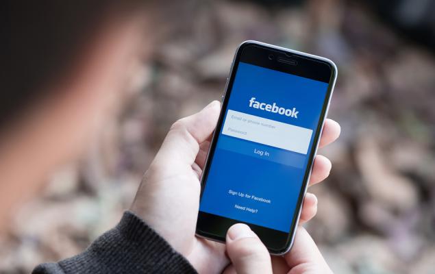 The Zacks Analyst Blog Highlights Meta Platforms, Texas Instruments, CrowdStrike and Weyco