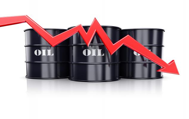 Oil's 31% Q2 Selloff Opens the Door to 3 Strong Buy Stocks