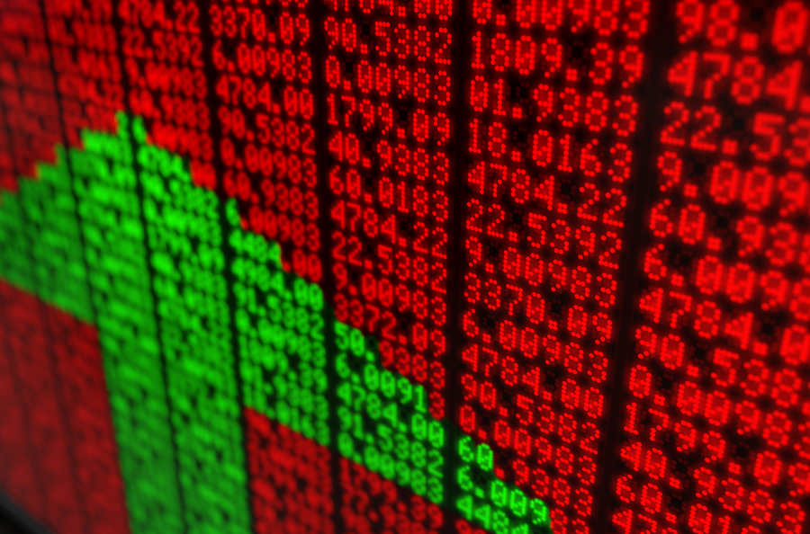 Unlocking Q2 Potential of APA (APA): Exploring Wall Street Estimates for Key Metrics