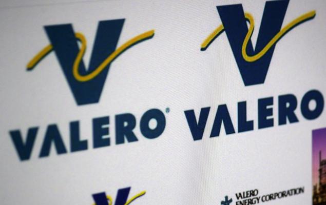 Is Valero Energy Poised to Benefit From a Tight Refining Market? 