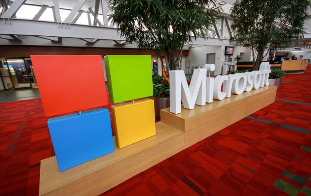 The Zacks Analyst Blog Highlights Microsoft, Alphabet, Amazon and Meta Platforms