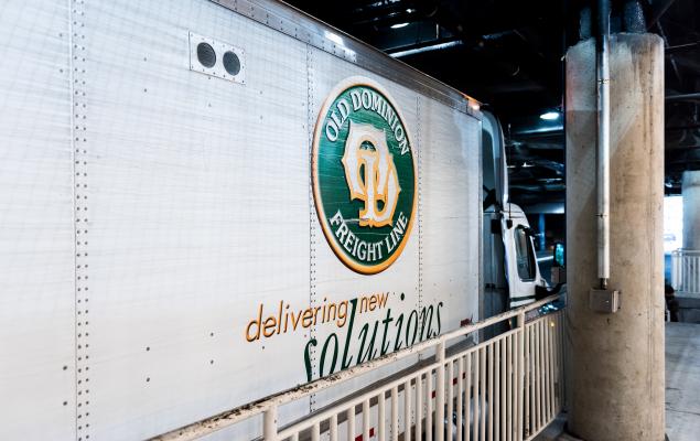 Old Dominion EPS Estimates Northbound: How to Play the Stock?