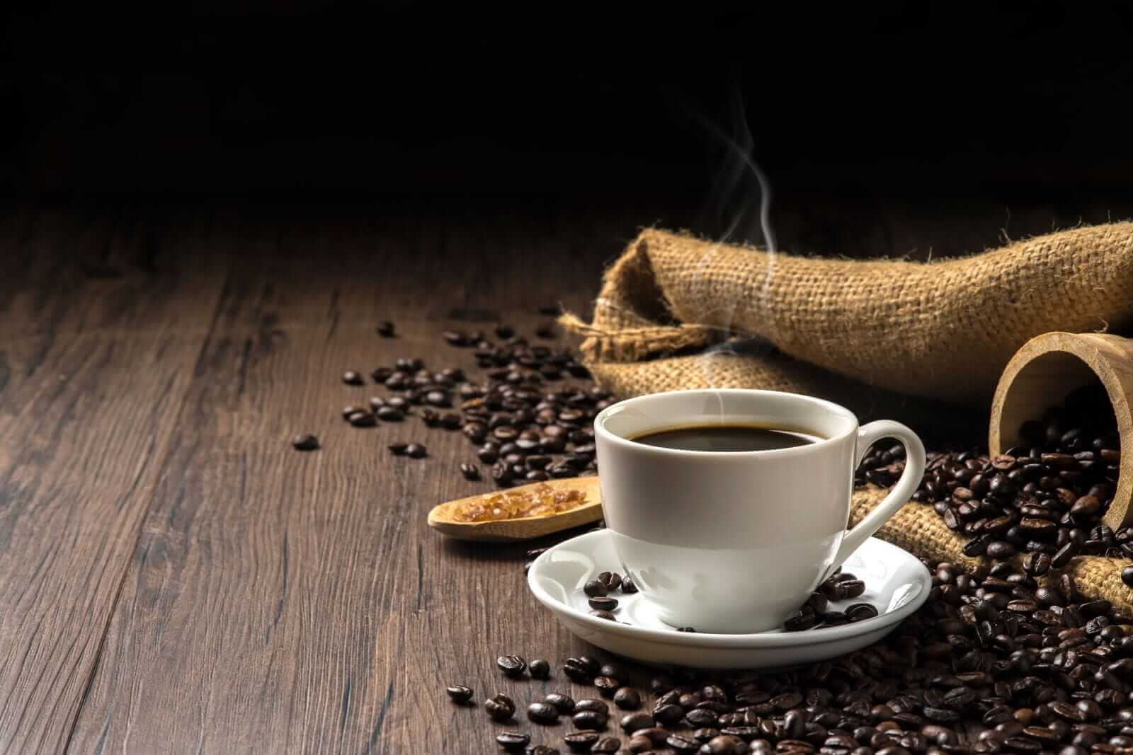 Coffee Prices Fall As Brazilian Real Plunges