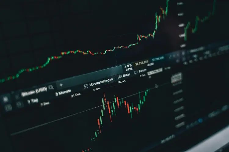 Crypto Market Sees $1.46B Fund Exodus As Traders Turn Cautious