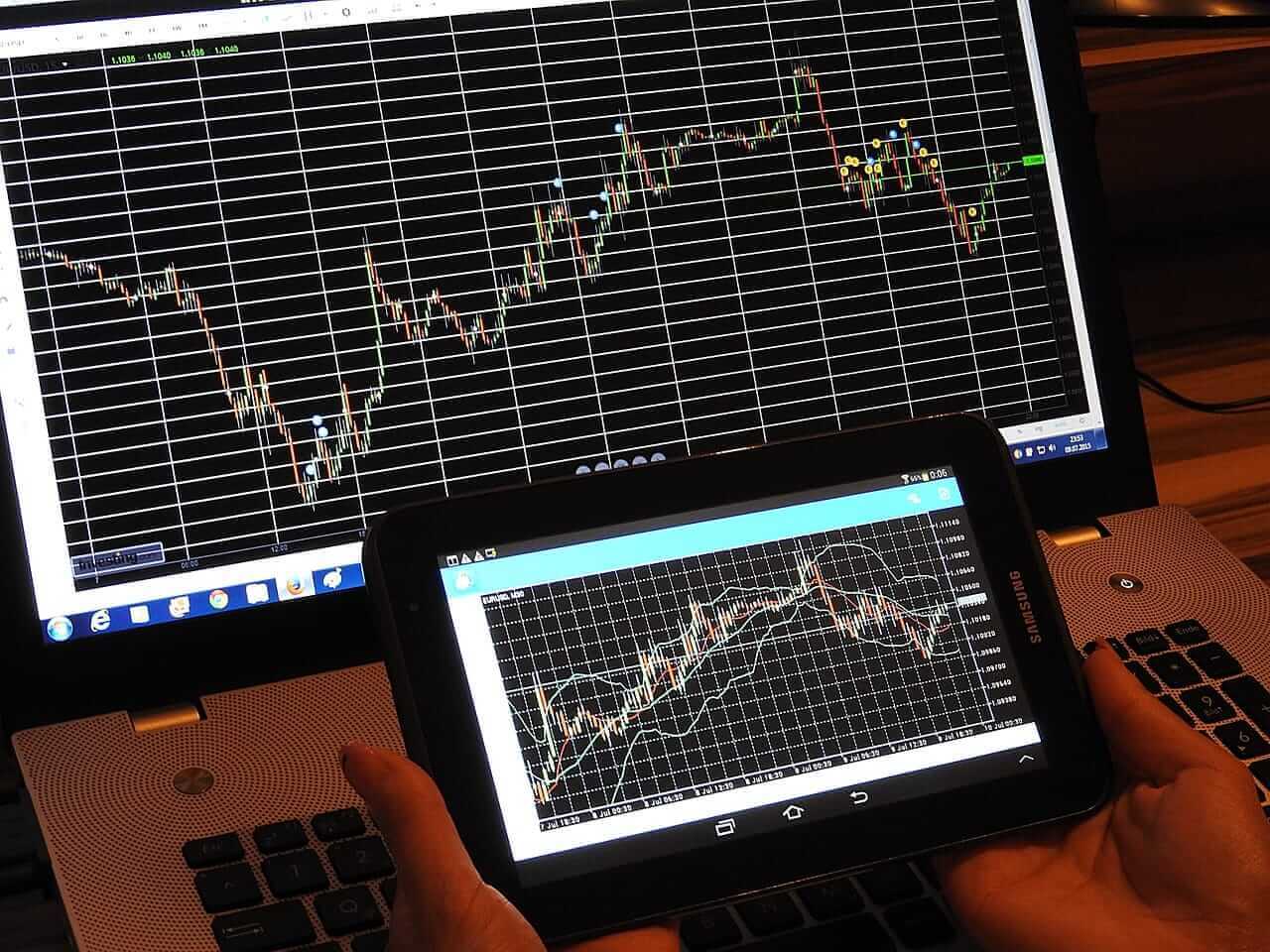 Workday Stock Outlook: Is Wall Street Bullish or Bearish?