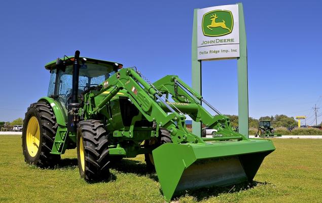 Will Deere's Tenna Buyout Aid Its Construction & Forestry Segment? 