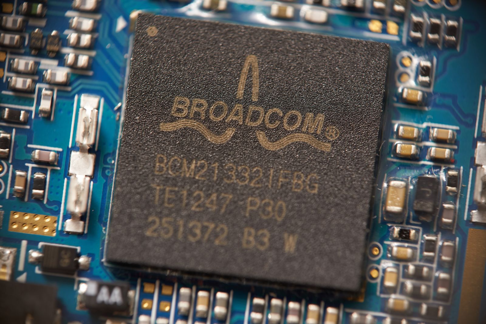 Broadcom CEO Hock Tan Says He Isn’t Worried – ‘No, Not in the Least’ – About AVGO as AI Extinction Fears Rattle Stocks