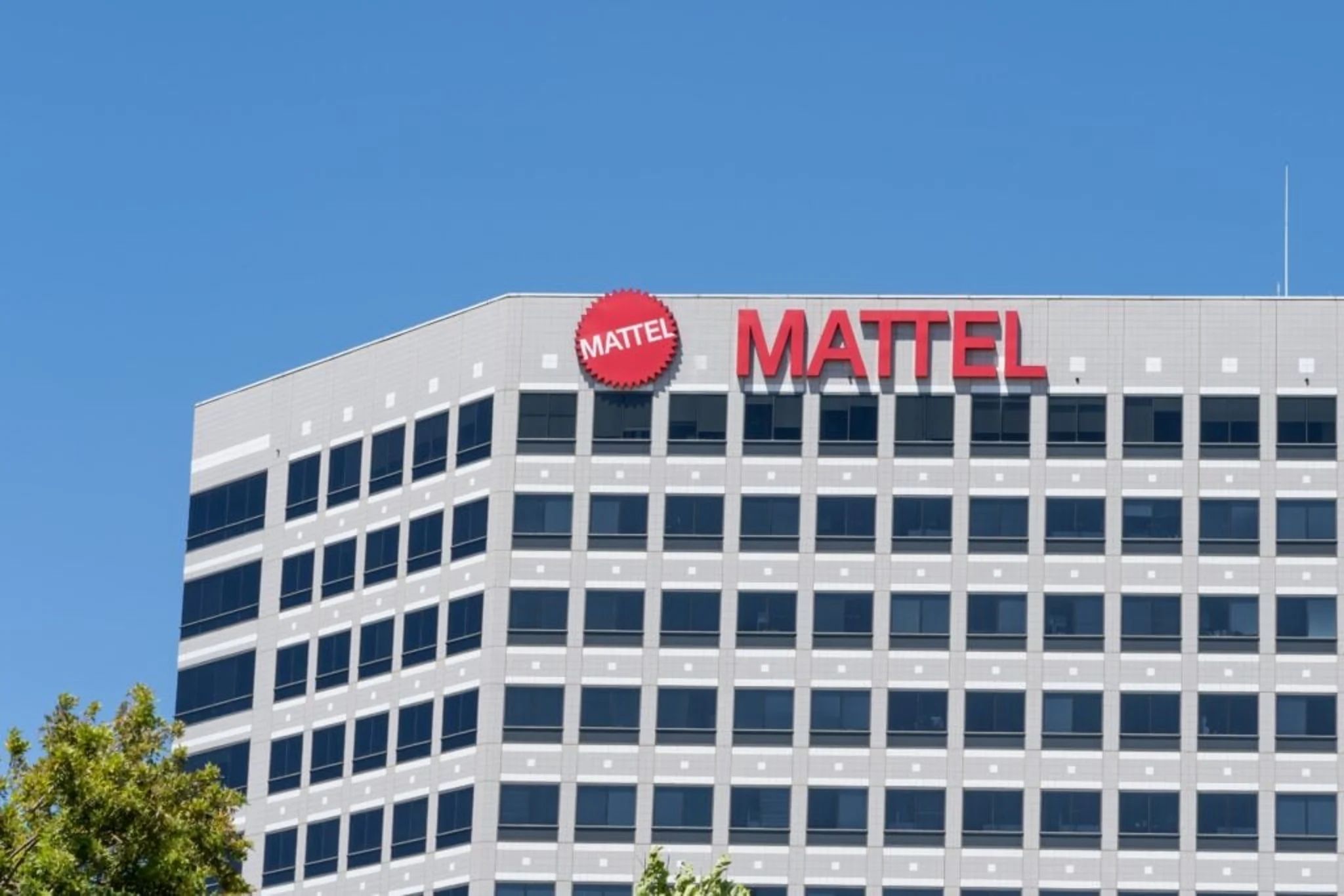 バービーメーカーのマテルがネットイースのゲーム事業への出資を1億5900万ドルで買収、MAT株は低調な業績で下落