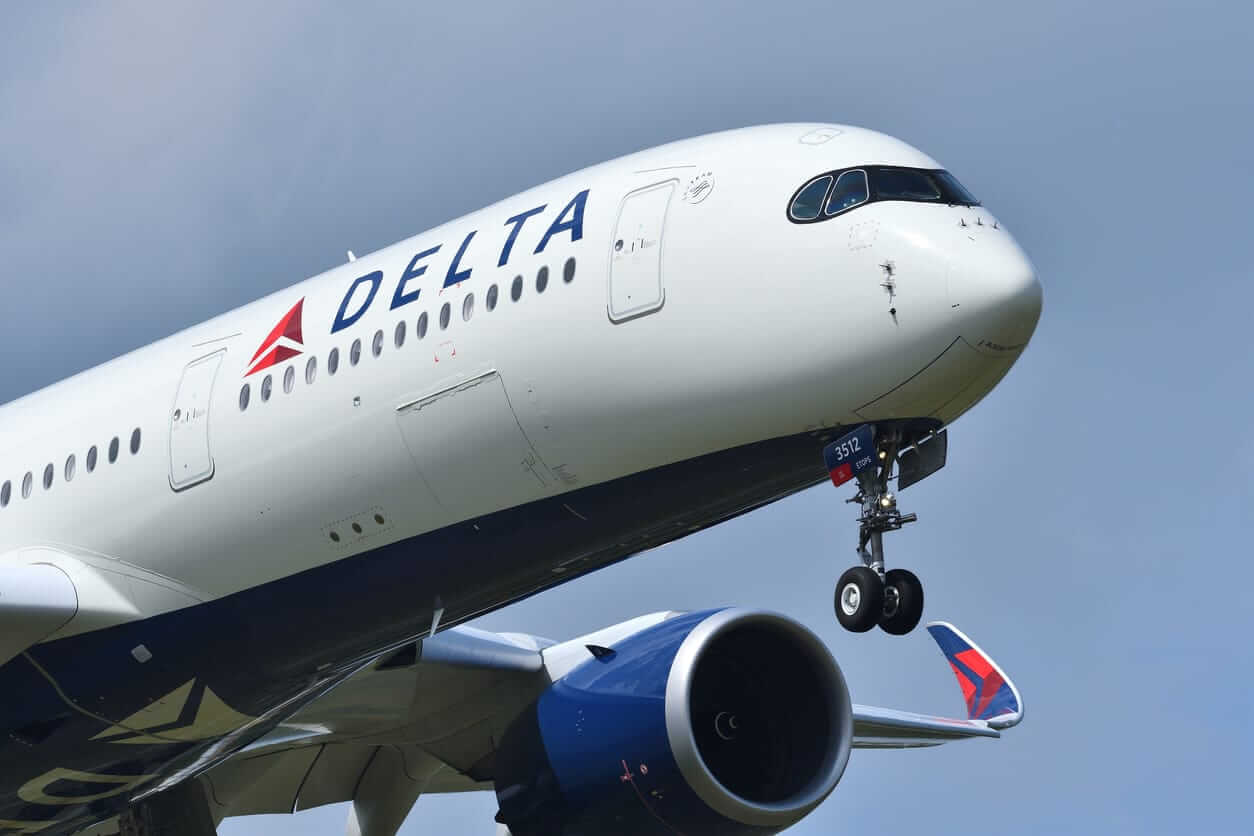 Delta Air Lines Stock: Is DAL Outperforming the Industrial Sector?