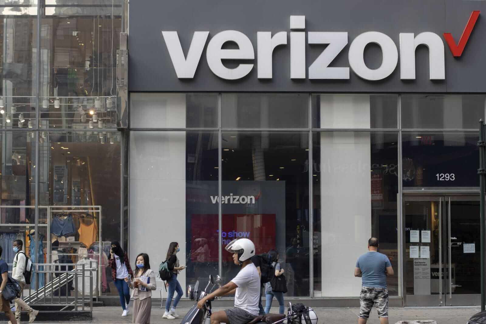 How Is Verizon’s Stock Performance Compared to Other Telecommunications Stocks?