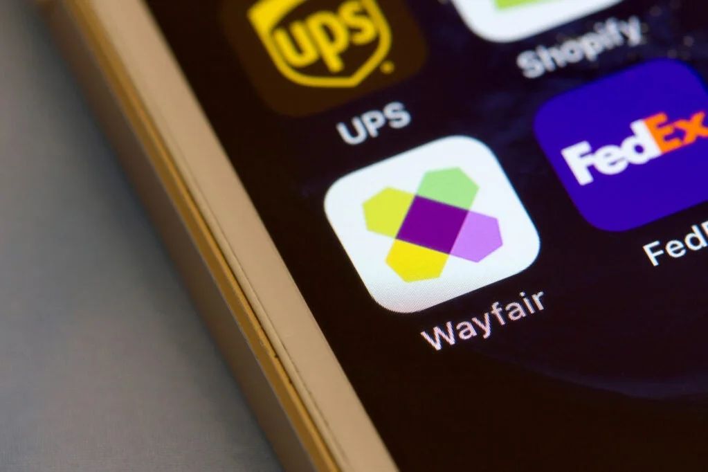 Wayfair, Qorvo, Celestica, United Parcel Service, Regeneron Pharmaceuticals And Other Big Stocks Moving Higher On Tuesday - Arcutis Biotherapeutics (NASDAQ:ARQT), Agilysys (NASDAQ:AGYS)