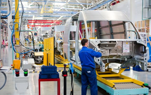 Zacks Industry Outlook Highlights Lear, Gentex and Hesai Group